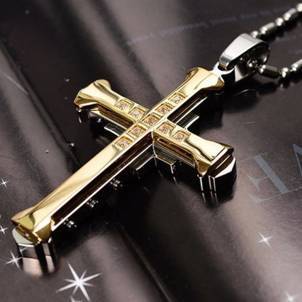 Exquisite Fashion Cross CZ Necklace